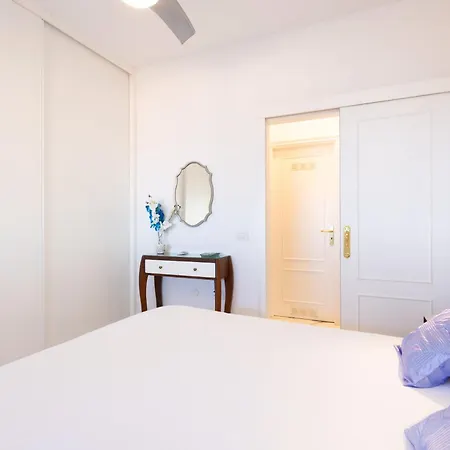 Home2book Sea Breeze Apartment, Pool & Terrace Apartment *